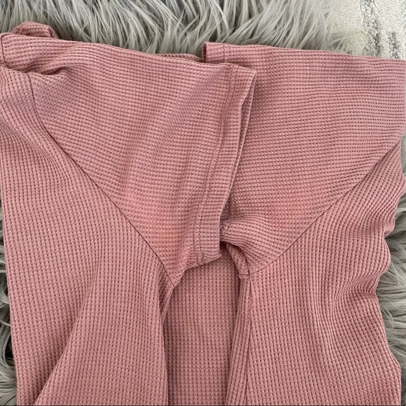 Forever 21 Size Small 6 Top & Sweater Bundle - Picture 8 of 16